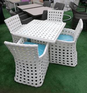 Комплект обеденный "Гольс", из натурального ротанга, 1+4, белый