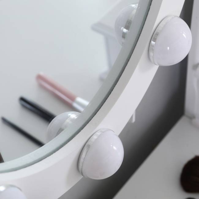 Туалетный столик S010