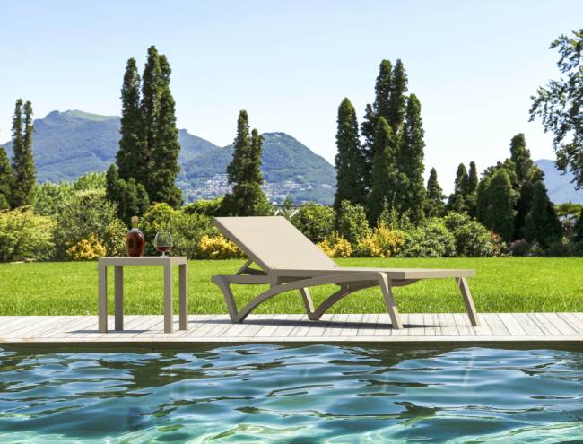 Шезлонг-лежак пластиковый Pacific бежевый 1930х680х350 мм