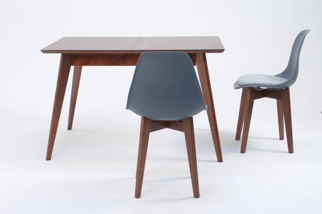 Стол Сканди 120 орех со стульями Сашш орех серый ГЛ