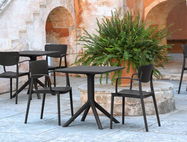 Стол пластиковый Sky Table 70 черный 700х700х740 мм