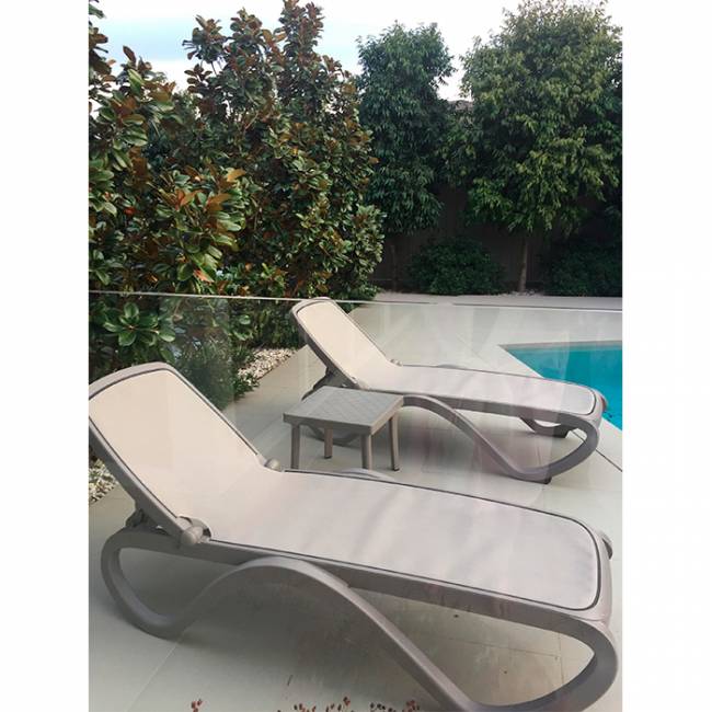 Столик пластиковый для лежака Rodi тортора 460х460х400 мм