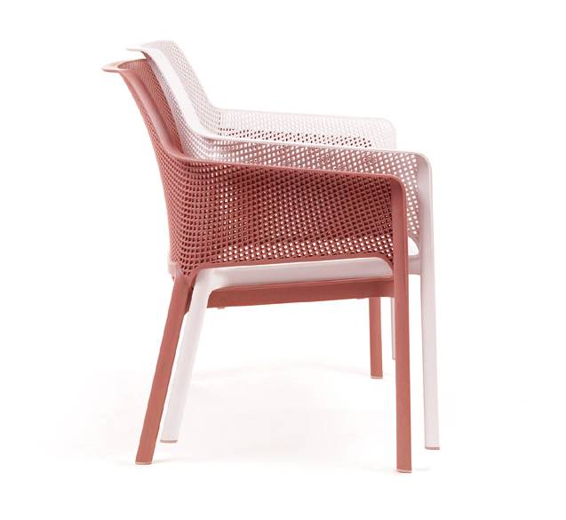 Диван пластиковый Net Bench коралловый 1160х700х860 мм